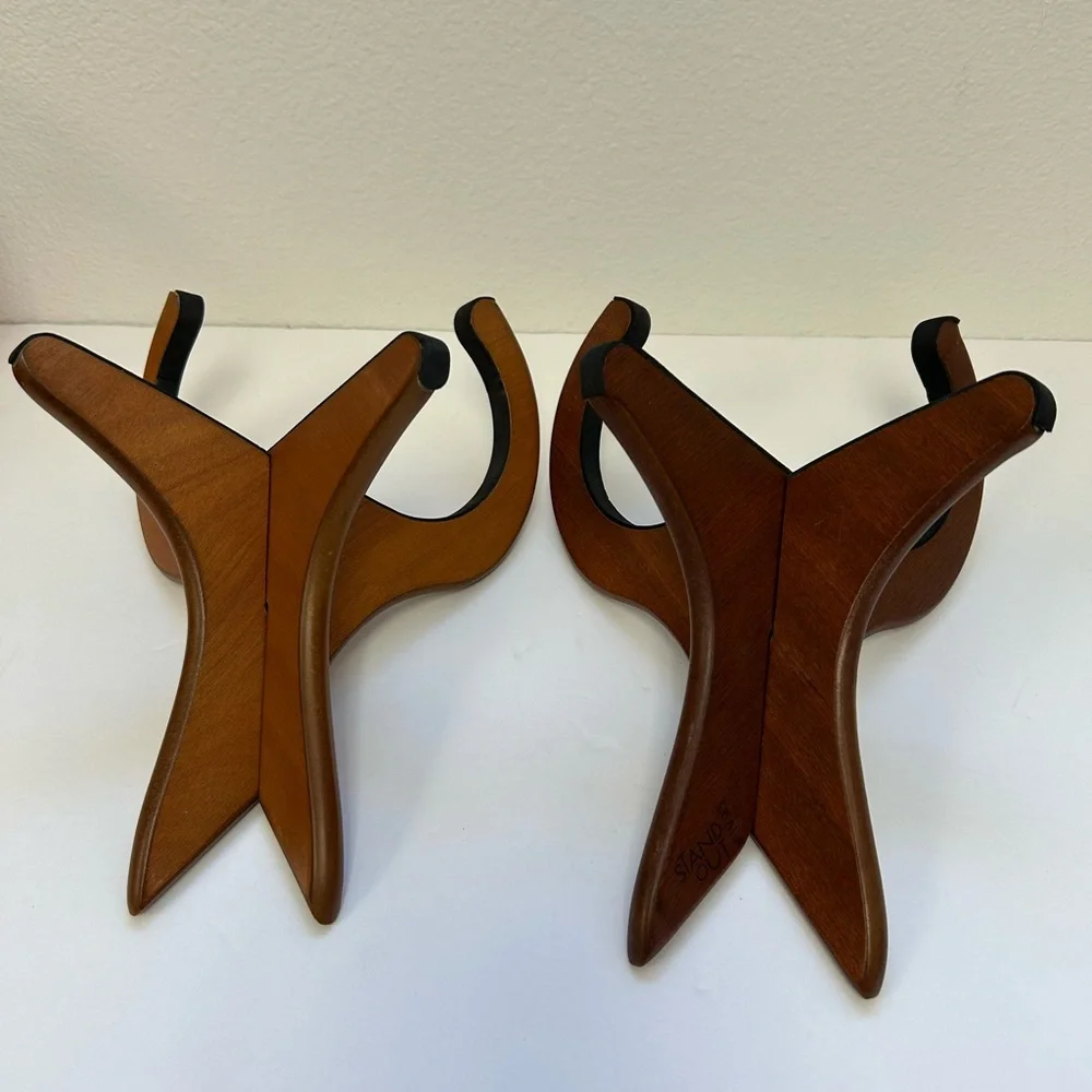 Kala Stand Out Foam Mahogany Ukulele Stand/set of 2 / both beautiful